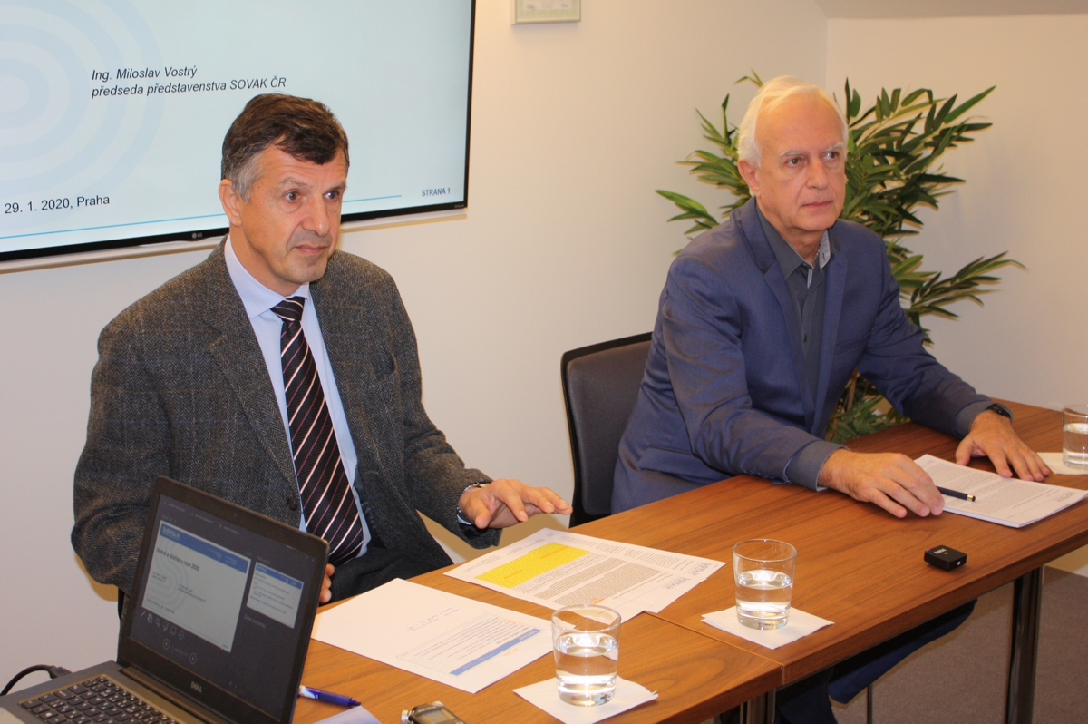 Ing. Oldřich Vlasák, ředitel SOVAK ČR a Ing. Miloslav Vostrý, předseda představenstva SOVAK ČR Ing. Oldřich Vlasák, ředitel SOVAK ČR a Ing. Miloslav Vostrý, předseda představenstva SOVAK ČR