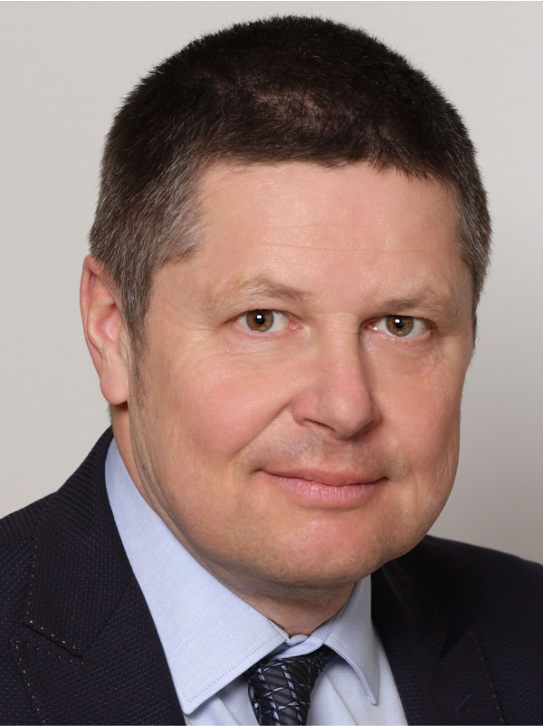 Ing. Vilém Žák, ředitel SOVAK ČR a člen představenstva Ing. Vilém Žák, ředitel SOVAK ČR a člen představenstva