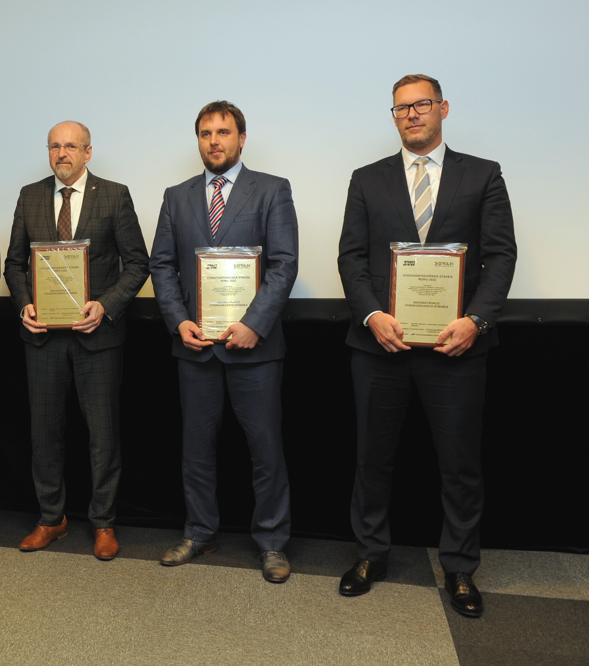Předání ocenění v soutěži Vodohospodářská stavba roku 2022 – Rekonstrukce Vysokopeckého rybníka Předání ocenění v soutěži Vodohospodářská stavba roku 2022 – Rekonstrukce Vysokopeckého rybníka