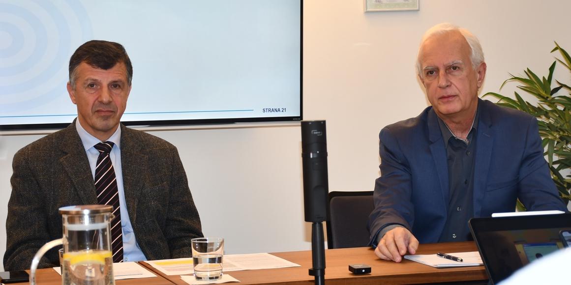 Ing. Oldřich Vlasák, ředitel SOVAK ČR a Ing. Miloslav Vostrý, předseda představenstva SOVAK ČR Ing. Oldřich Vlasák, ředitel SOVAK ČR a Ing. Miloslav Vostrý, předseda představenstva SOVAK ČR