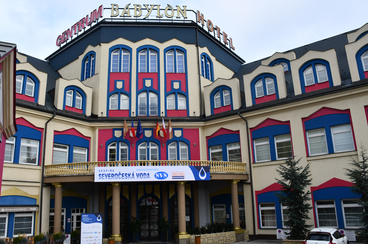Místo konání konference Provoz vodovodů a kanalizací 2023, WELLNESS HOTEL BABYLON, Liberec Místo konání konference Provoz vodovodů a kanalizací 2023, WELLNESS HOTEL BABYLON, Liberec