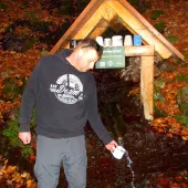 Anděla Staňková – Osvěžení u studánky Tři prameny
