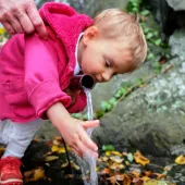 Robin Hála – Podzim u pramene panny Marie ve skále